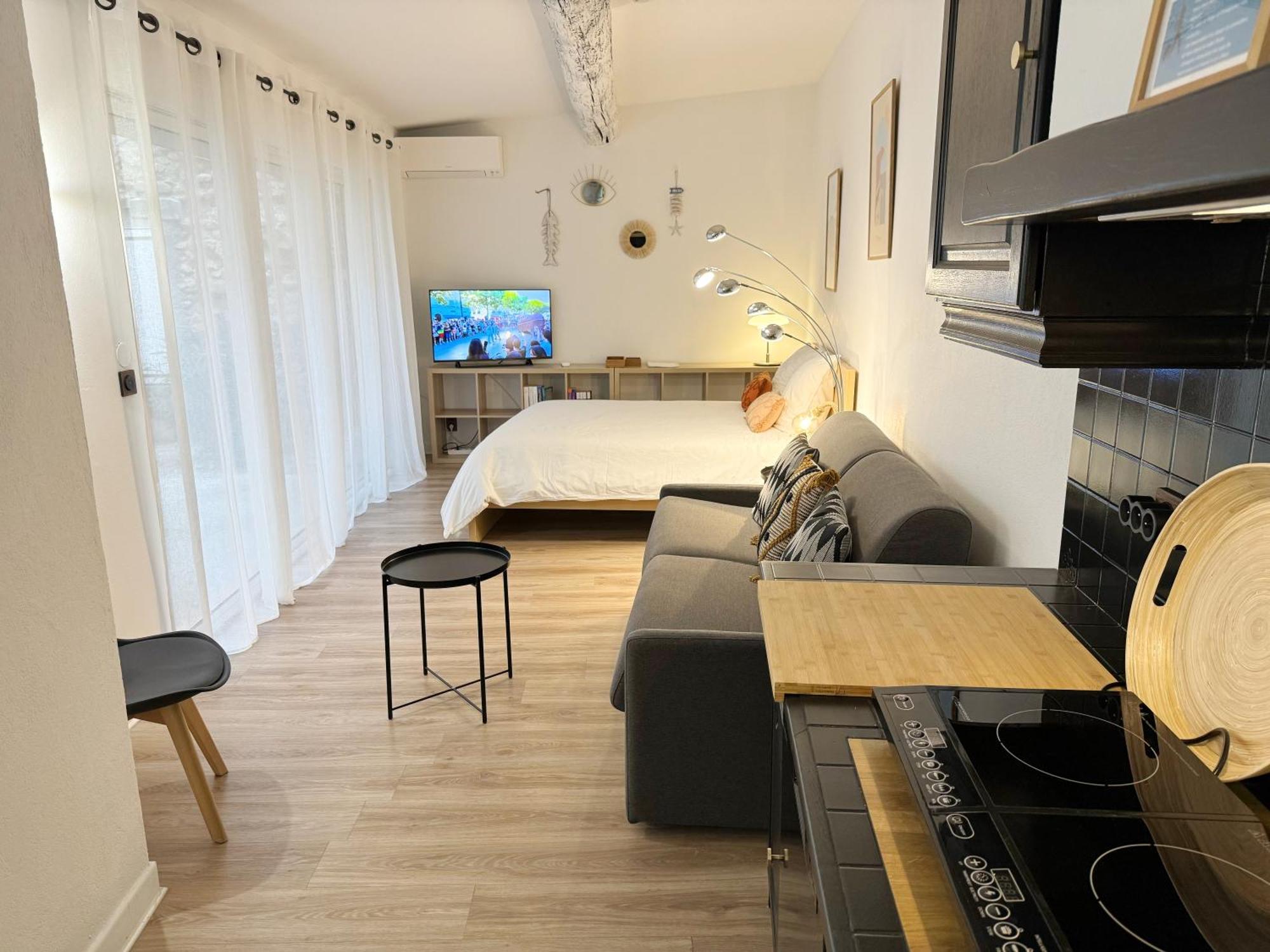 Charmant Studio Climatise A 200M De La Plage Meze Ngoại thất bức ảnh